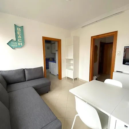 Julia's Surf Shack * Sint-Idesbald