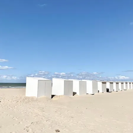 Julia's Surf Shack * Sint-Idesbald